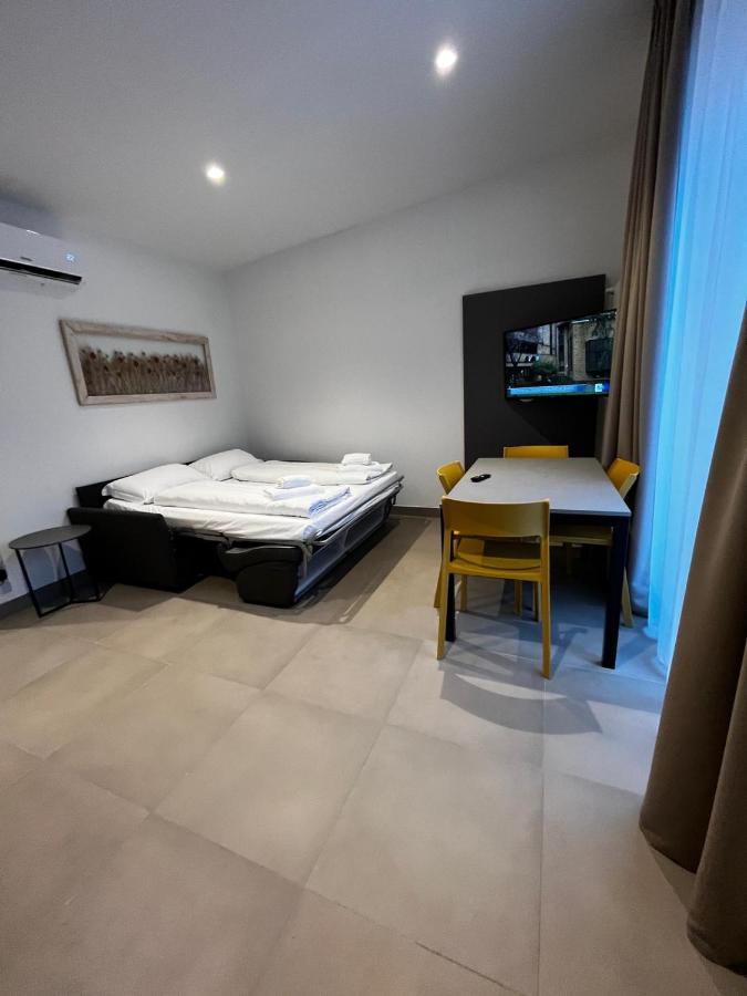 Bilo - Apartments For Rent Trento Exterior foto