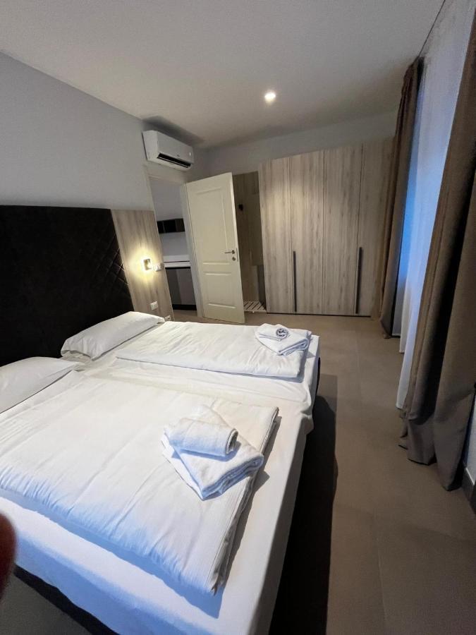 Bilo - Apartments For Rent Trento Exterior foto